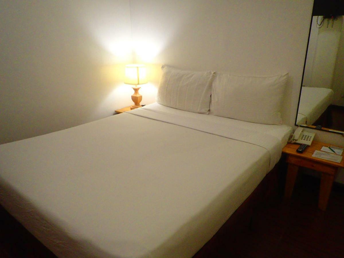 Hotel Aozora Seaside Mactan Lapu-Lapu City Zewnętrze zdjęcie